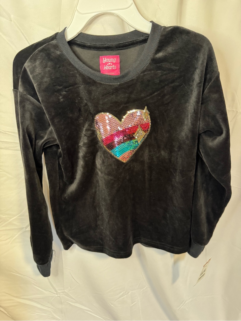 Young Hearts Black Velvet Girls' Sequin Heart Pullover